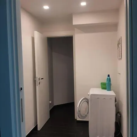 Belfrontizio Nyaraló